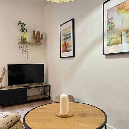 Apartamento Bright T2 Of 34 M Renovated In The Downtown Marsella Exterior foto
